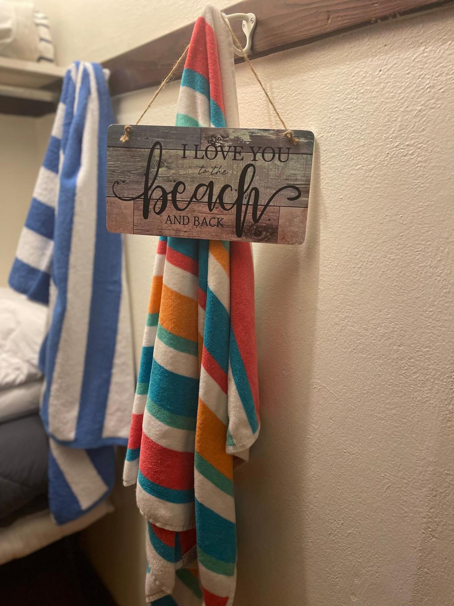Private Cozy Studio, Peek A Boo Ocean View For 2 Long Beach Eksteriør billede