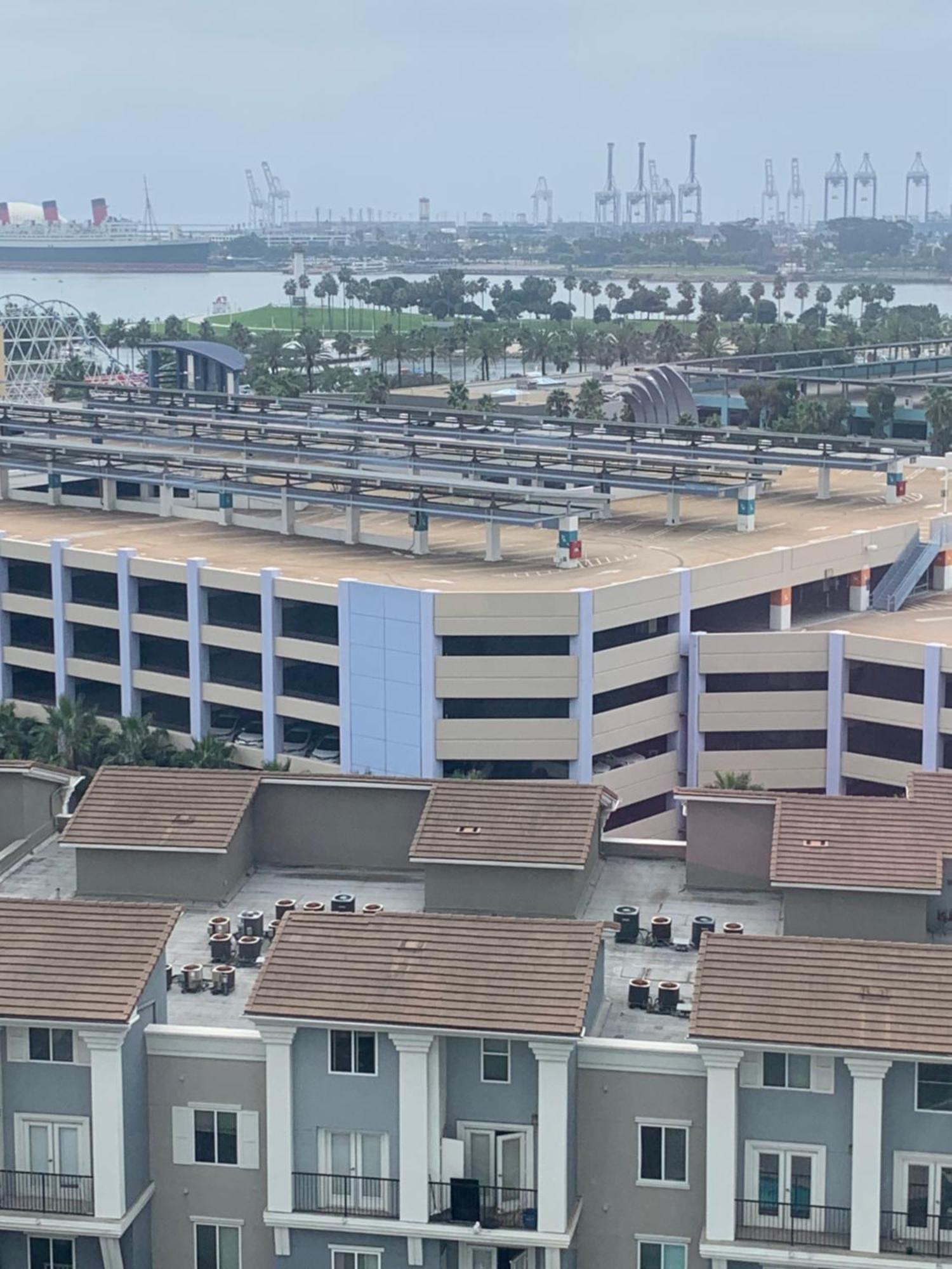 Private Cozy Studio, Peek A Boo Ocean View For 2 Long Beach Eksteriør billede